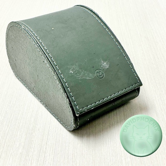 Movado Model No. 97 A1809 A Two Tone Watch W/ Original Box - Picture 9 of 10